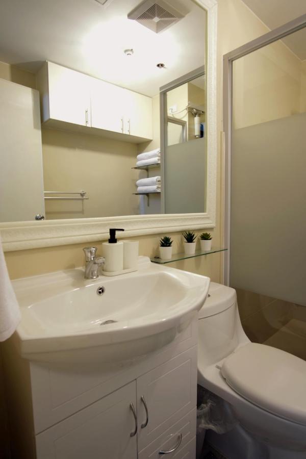 Spacious 2 Bedroom Condo Unit For Rent Iloilo City Buitenkant foto