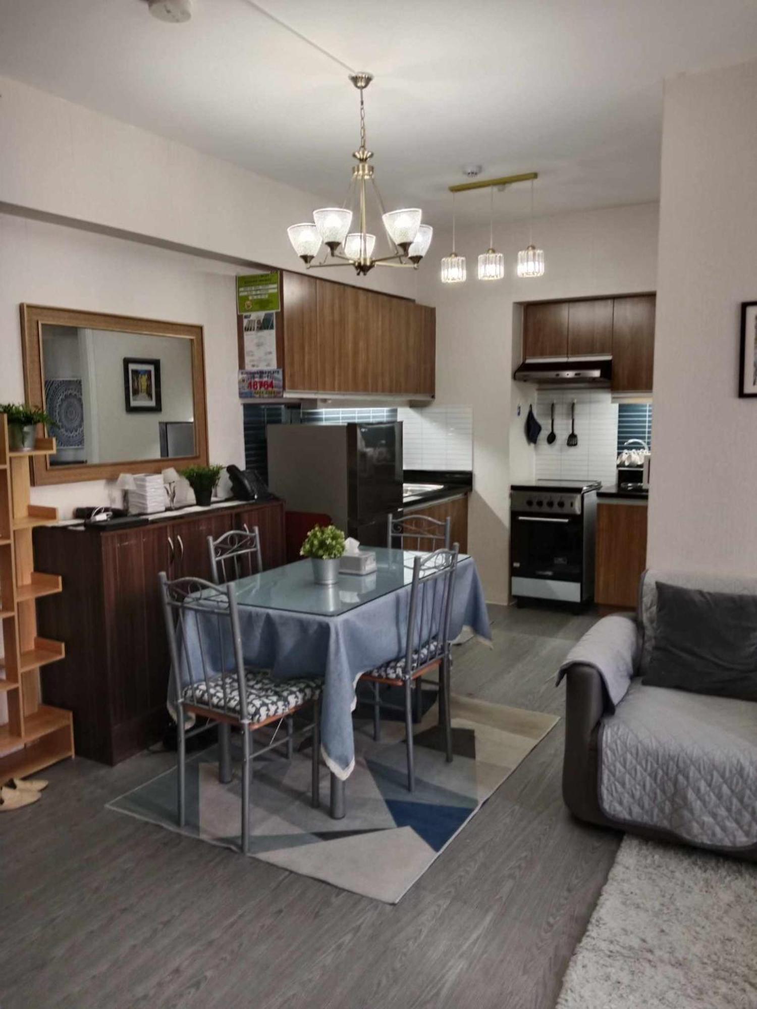 Spacious 2 Bedroom Condo Unit For Rent Iloilo City Buitenkant foto
